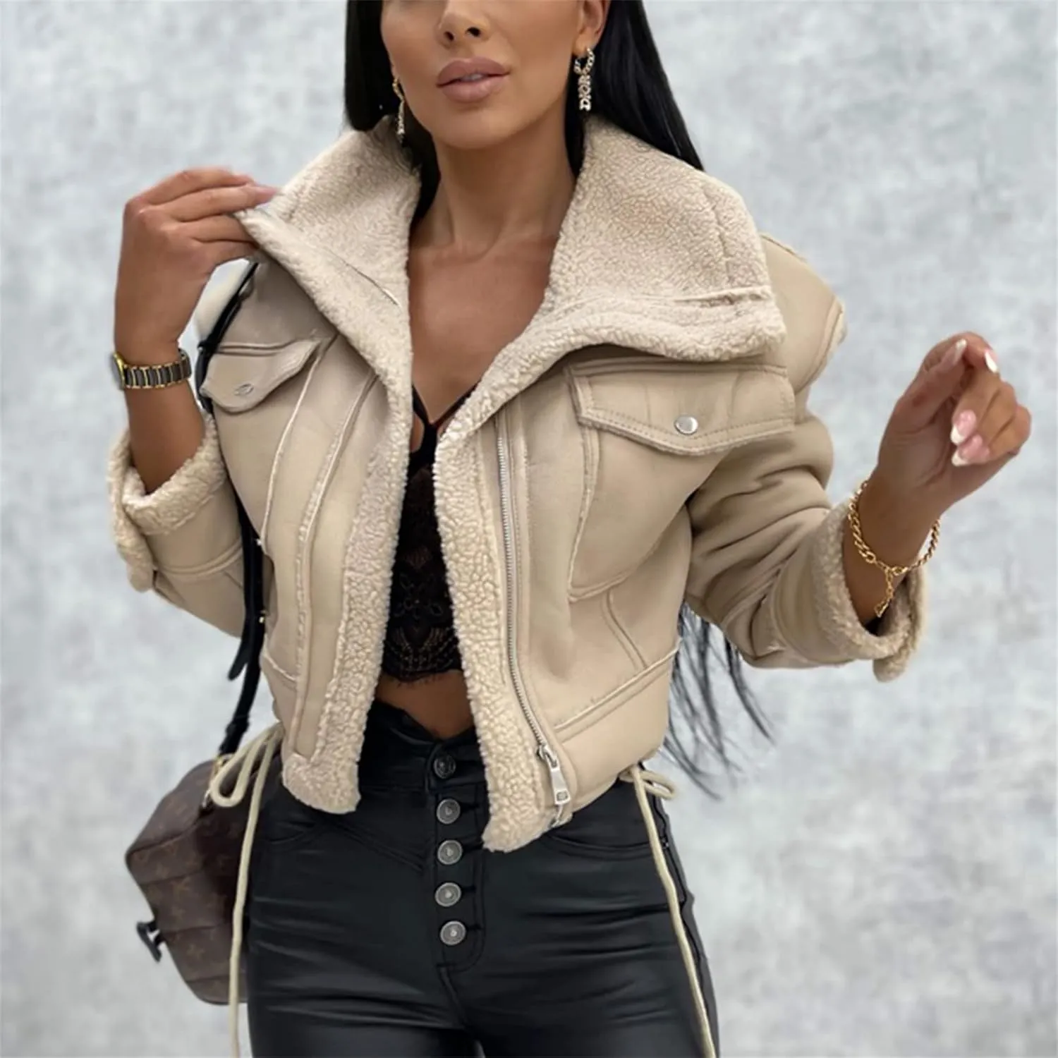 iTranyee Women's Winter Cropped Puffer Jacket Long Sleeve Zipper Cotton-Padded Coat Casual Warm High Neck Quilted Outwear