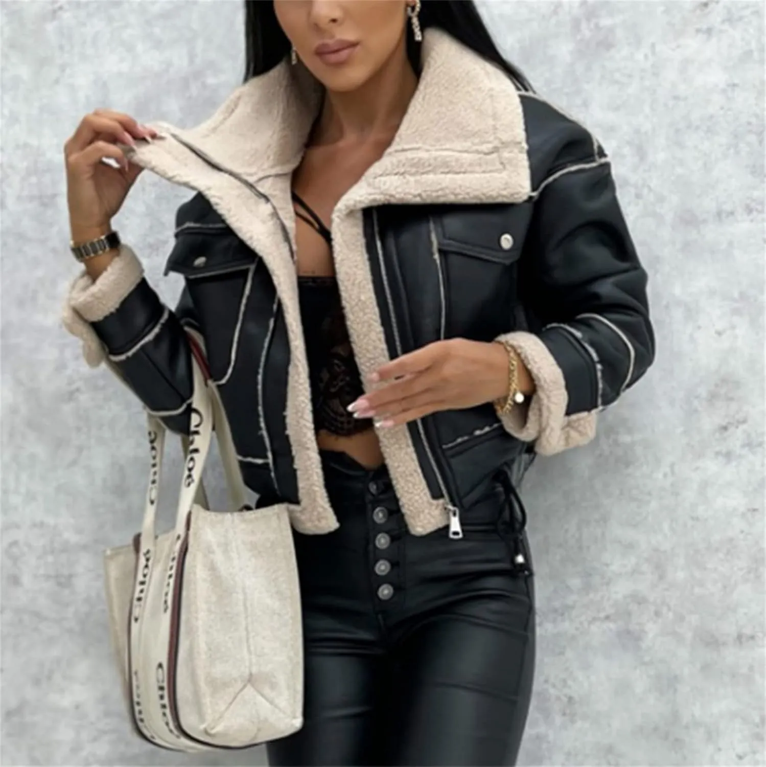 iTranyee Women's Winter Cropped Puffer Jacket Long Sleeve Zipper Cotton-Padded Coat Casual Warm High Neck Quilted Outwear