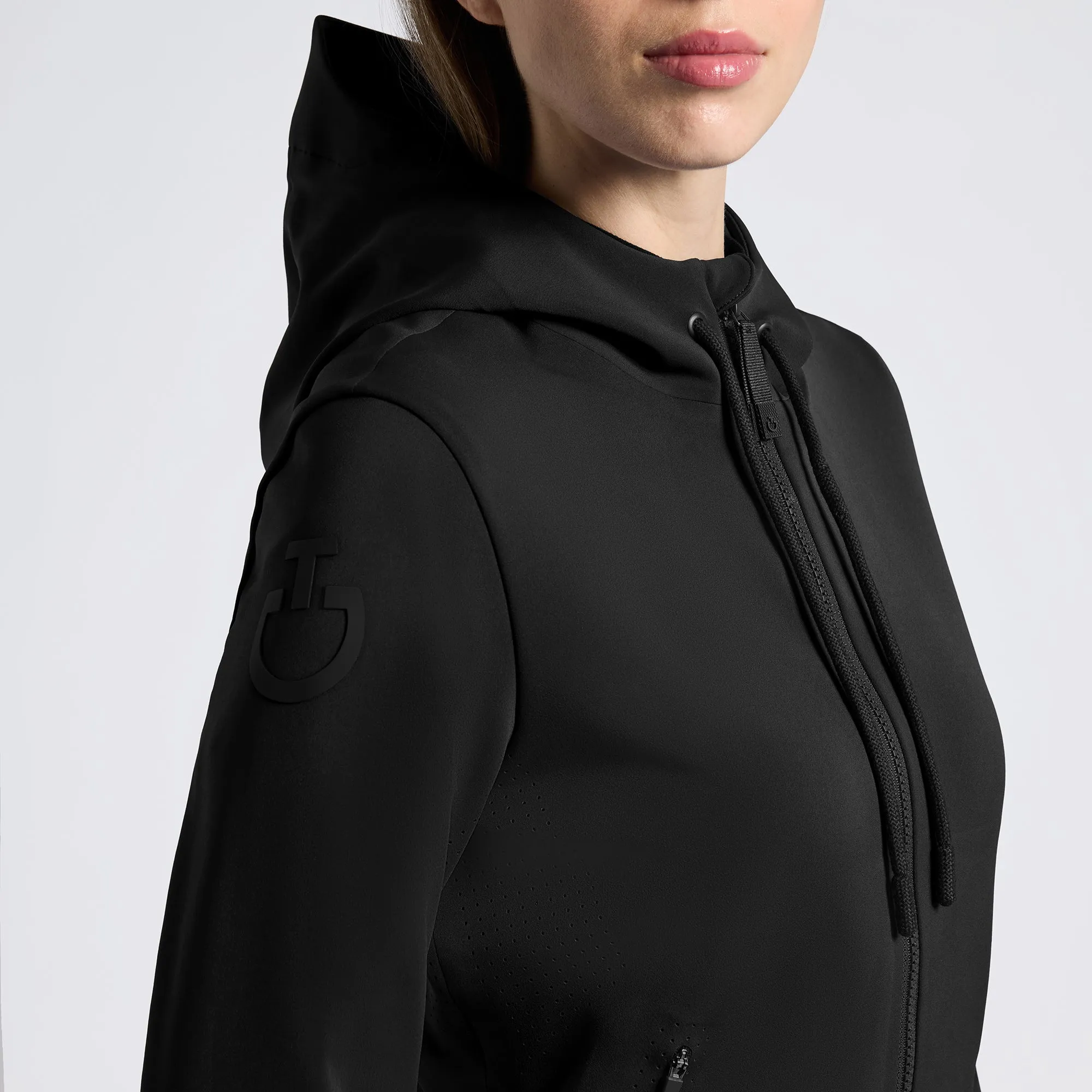 Perforated Insert Softshell - Black