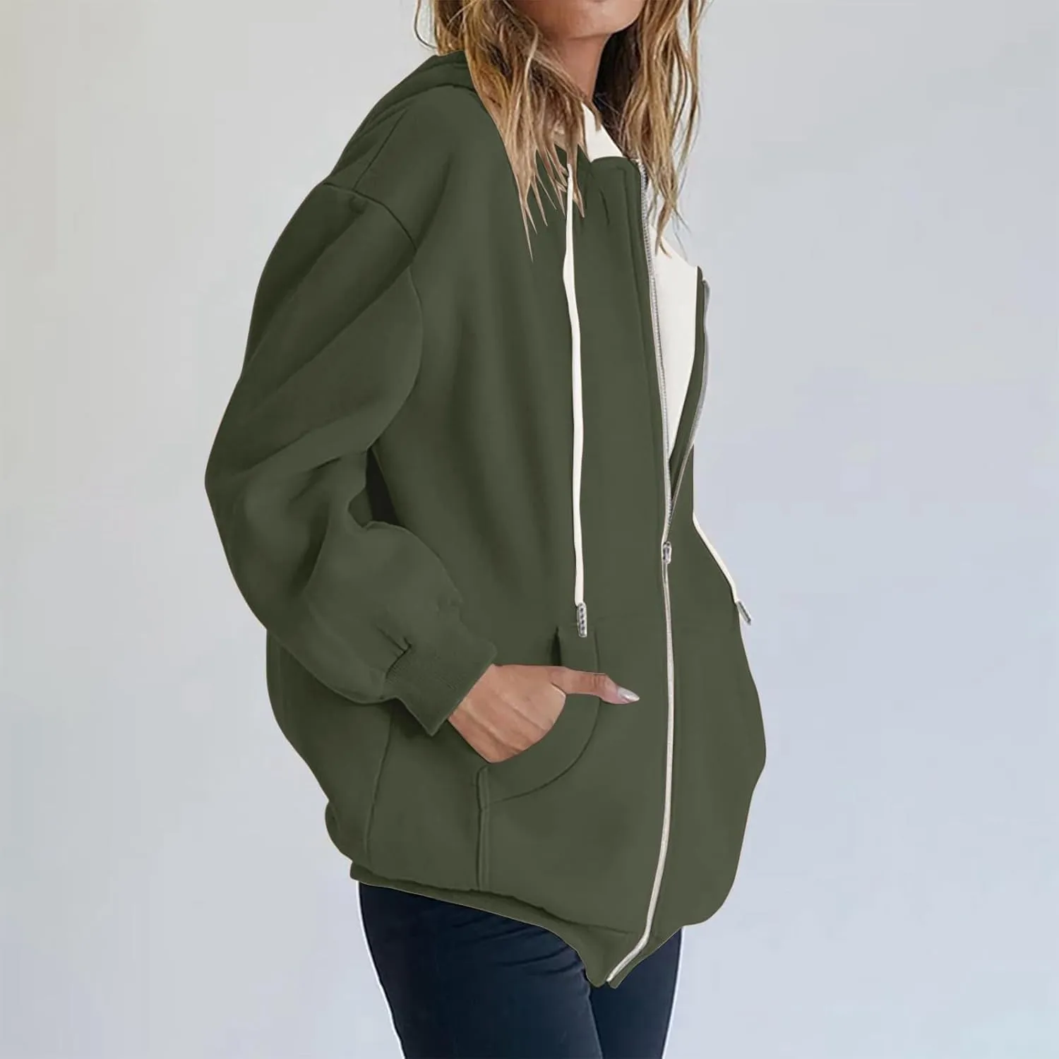 Womens Zip Up Hoodies Oversized Long Sleeve Sweatshirts Casual Hoodie 2025 Fall Jacket with Pockets Sweaters